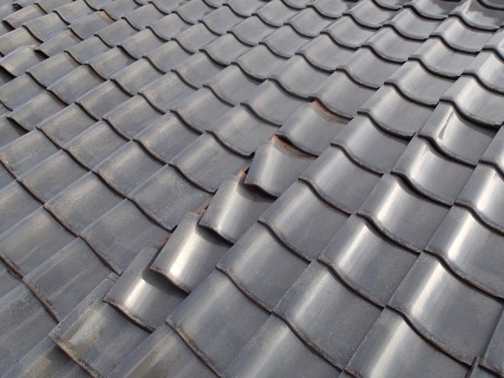 ズレによる段差と隙間