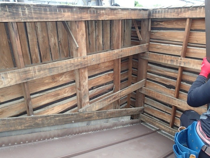 パラペット笠木の撤去と内部確認