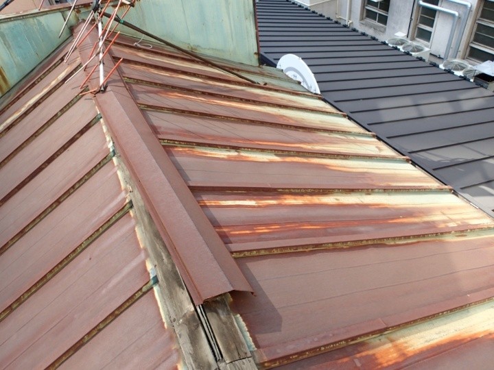 棟板金周辺の錆びと劣化状況