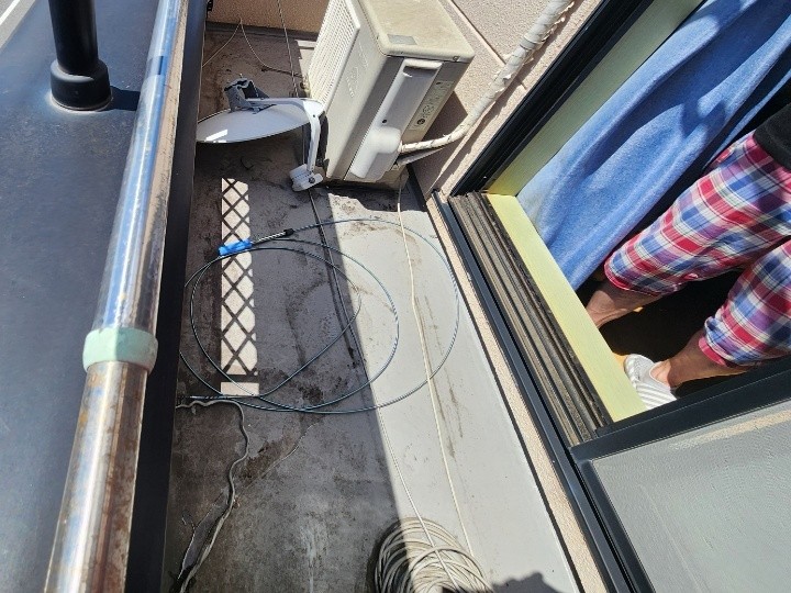 ベランダ床面の汚れと排水トラブルの兆候