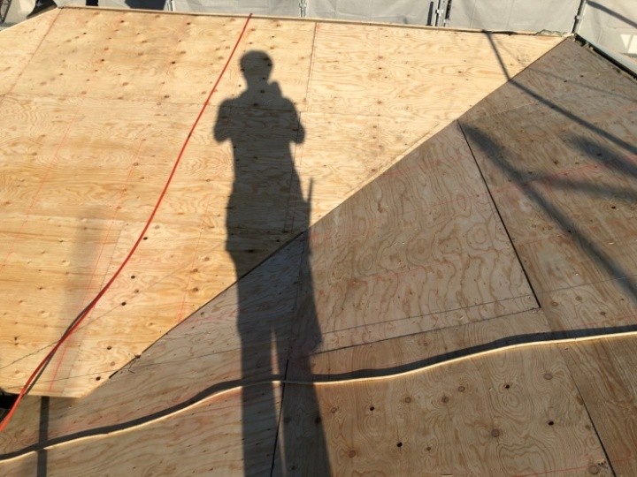 新しい野地板の施工