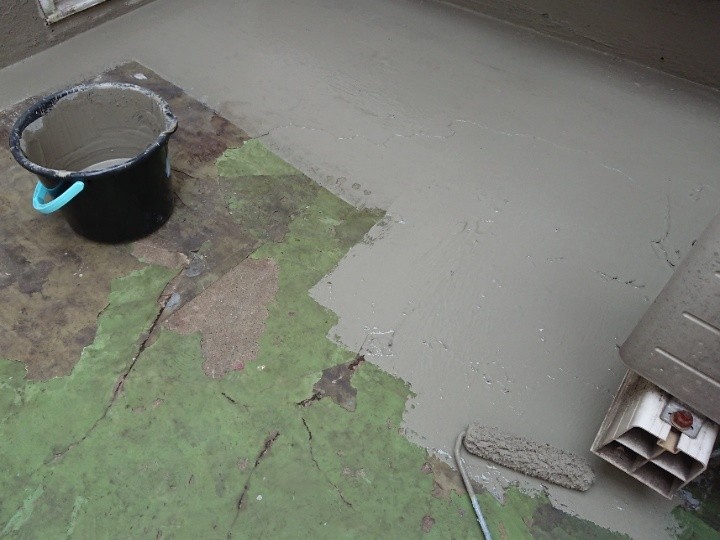 樹脂モルタルによる下地調整