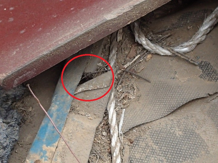 ひび割れた金属部材の残存