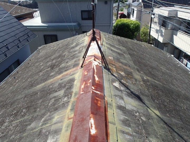 棟板金のサビと変色