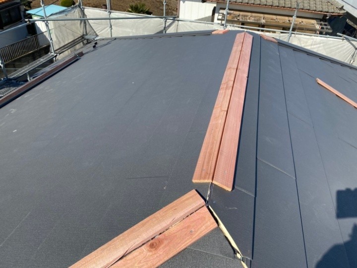 棟下地の取り付け