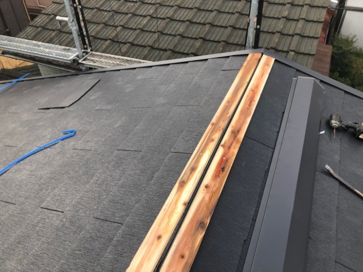 貫板と棟板金の新設