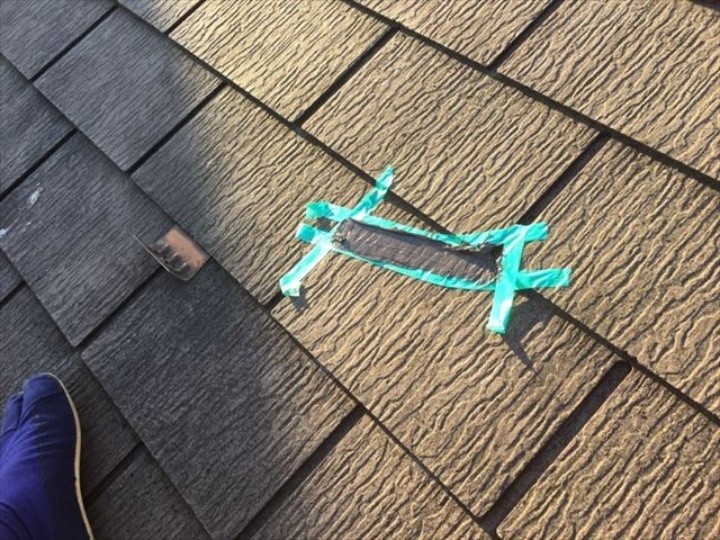 クラック部分の養生とコーキング補修