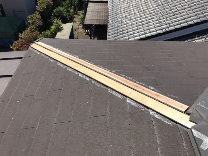 新規木材の貫板設置