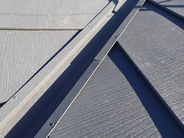 谷板金周りの仕上げ