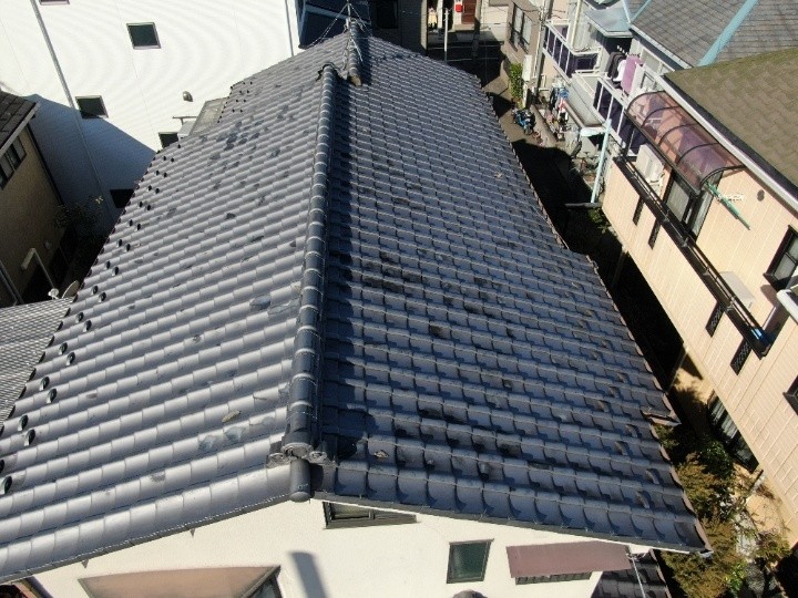 いぶし瓦全体の状態を確認