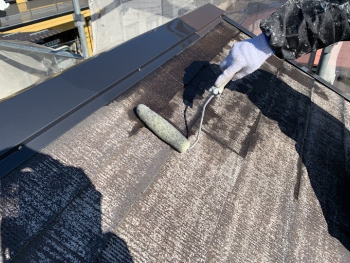 下塗り（ファイン浸透シーラー）