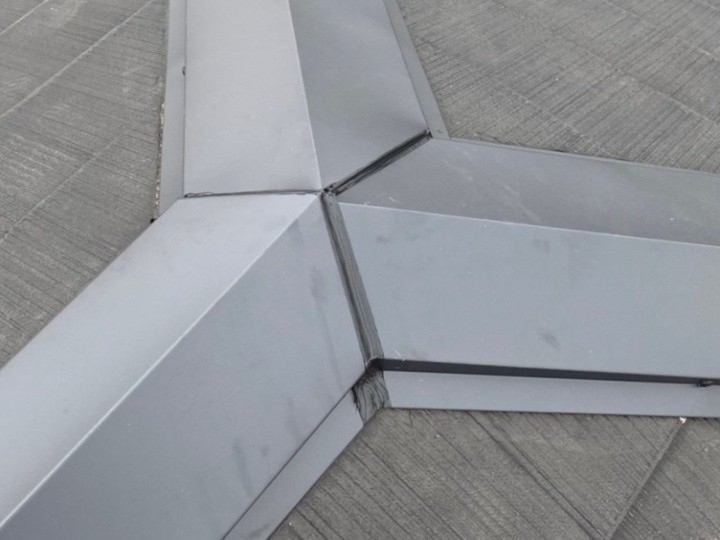 端部と継ぎ目の処理