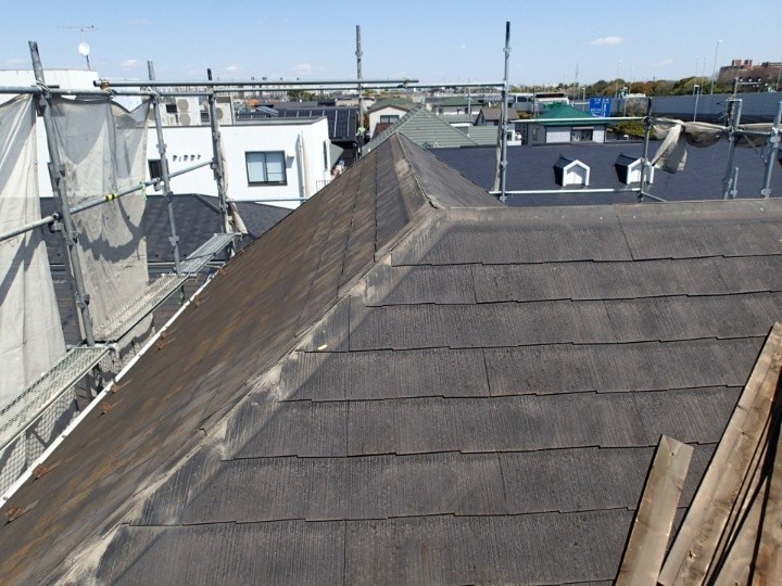 棟板金の撤去と下地補修