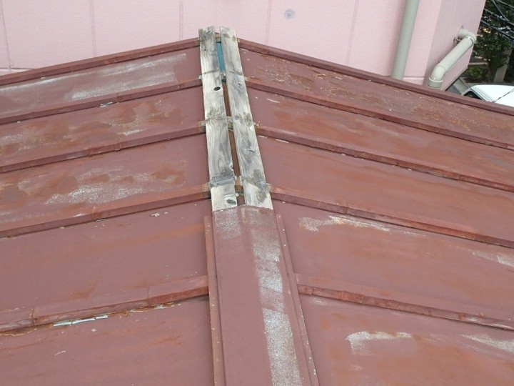棟板金まわりも劣化が進行