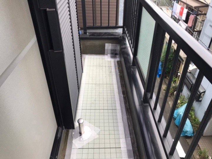 通気緩衝シートの敷設