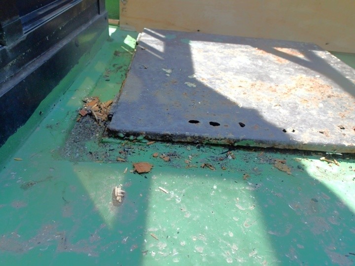 避難ハッチの腐食状況