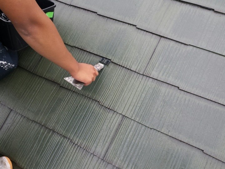 タスペーサーの設置（縁切り作業）