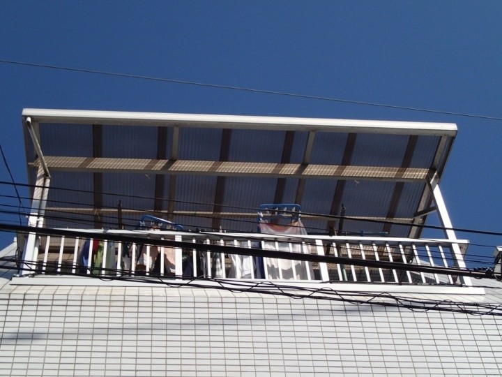 三階ベランダ屋根の全体状況