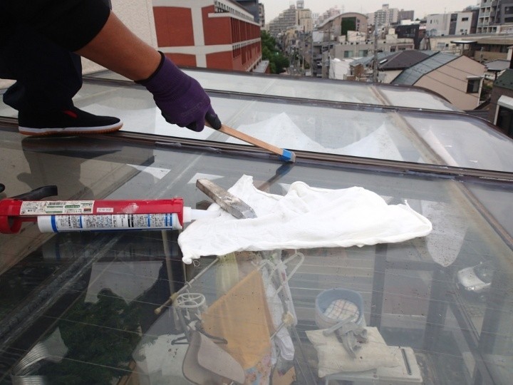 サンルームのシーリング補修