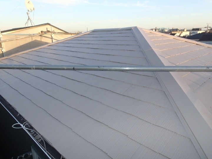 遮熱塗料サーモアイを採用した屋根塗装工事を実施したお住まい