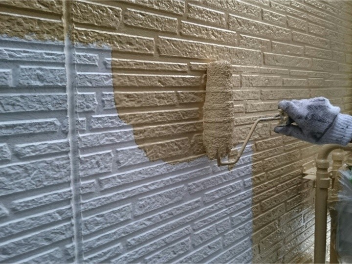 中塗り作業（パーフェクトトップ）