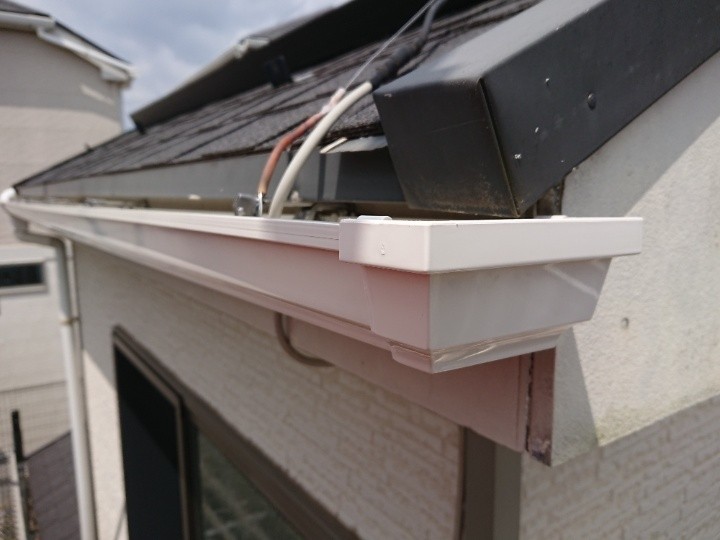 エスロンの角形雨樋X70に交換工事した住居