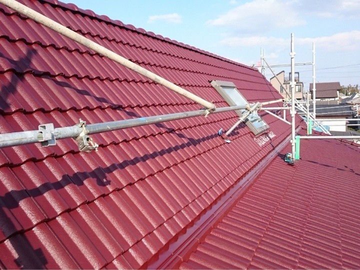 ハイルーフマイルドフッソを用いた屋根の上塗り