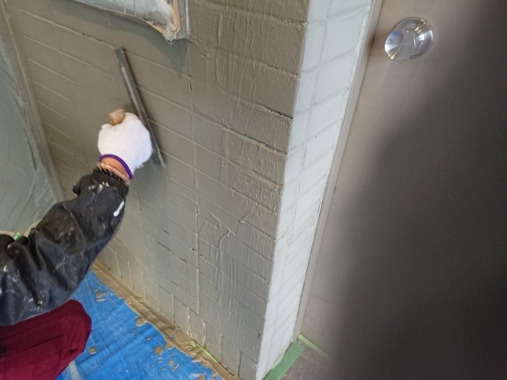 ポリマーセメント（カチコテSP）での下地づくり