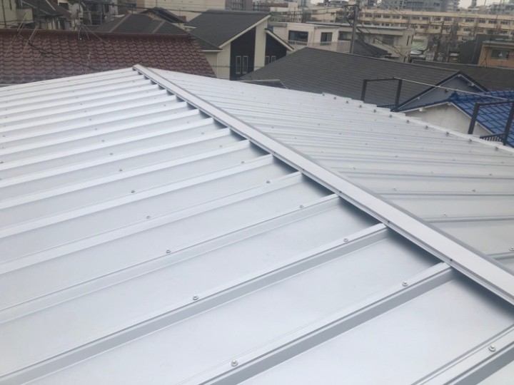 カバールーフ４５５へカバー工法（工事）したお住まい