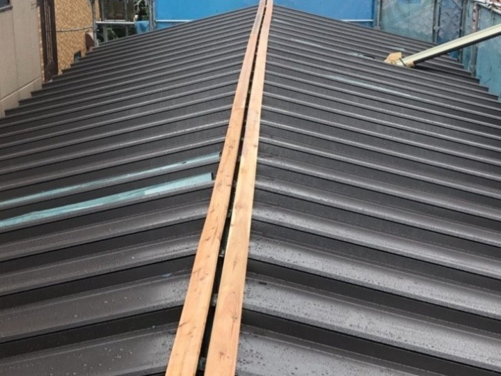 棟下地の取り付け