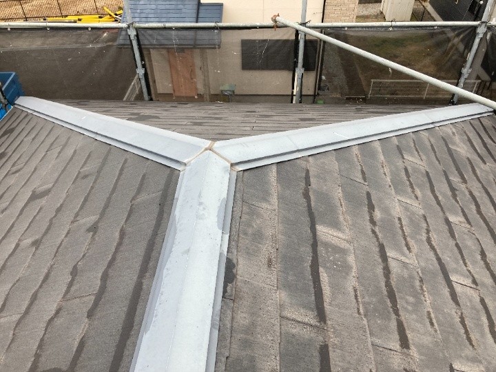 棟板金全体の状態を確認