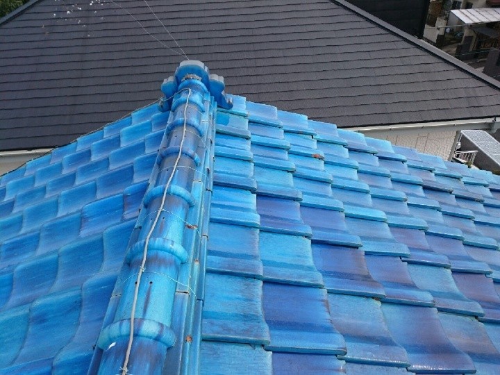 調査写真1：棟瓦周辺の状態