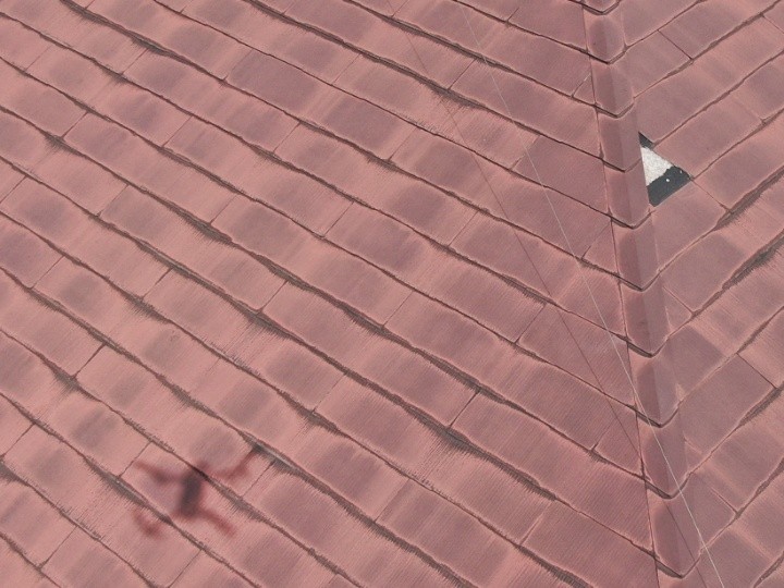 調査写真② 屋根材欠損の確認