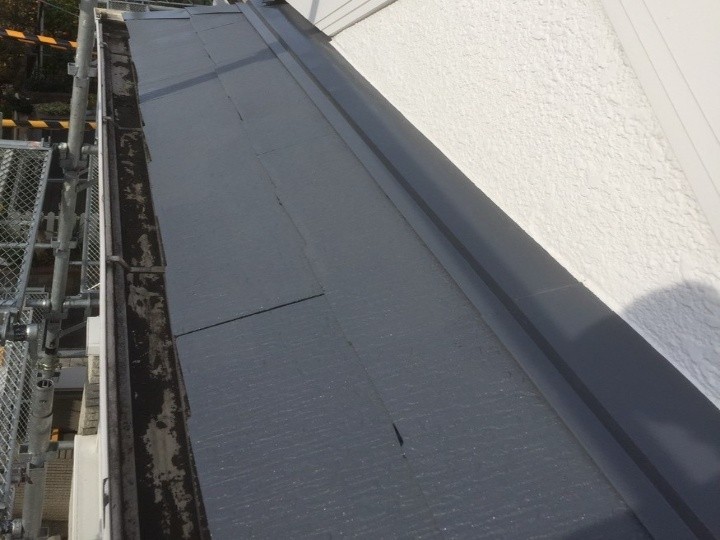 新しいスレート材の設置（1箇所目）