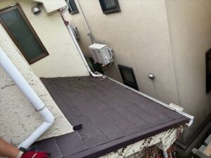 屋根と外壁の取合い