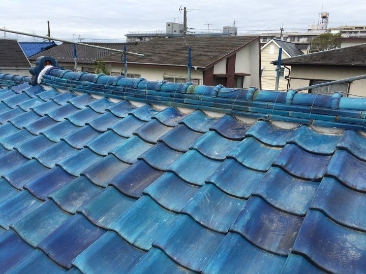 棟瓦の全体調整と仕上げ