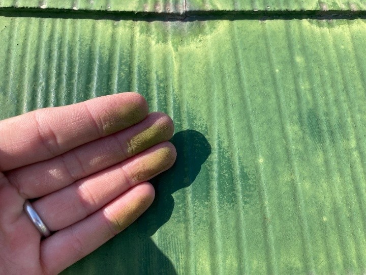 指先に付着する強いチョーキング