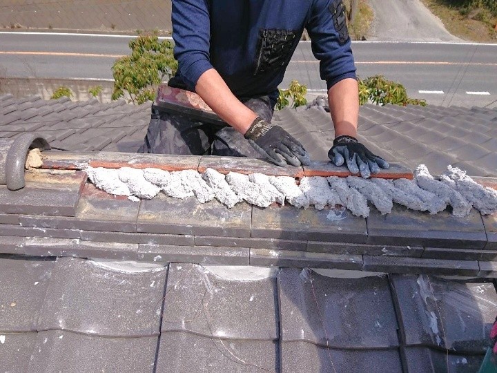 棟瓦取り直し工事