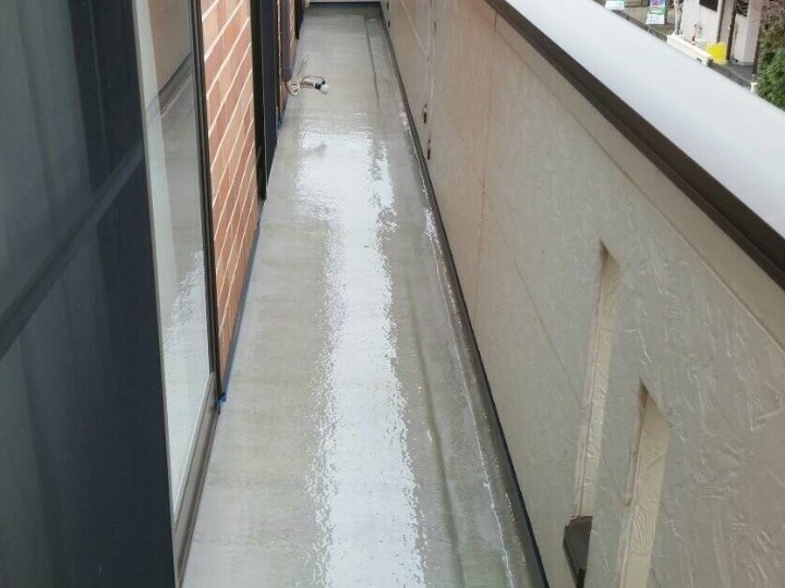 ポリルーフ下塗り（中塗り）