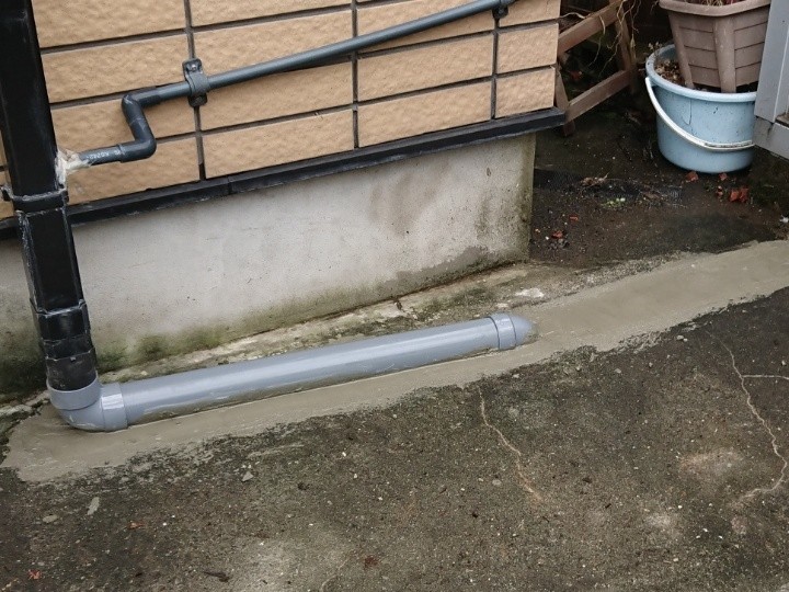 雨樋接続補修工事を施工した外観