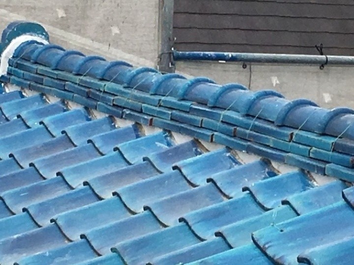 漆喰詰め直し工事が無事に竣工した瓦屋根