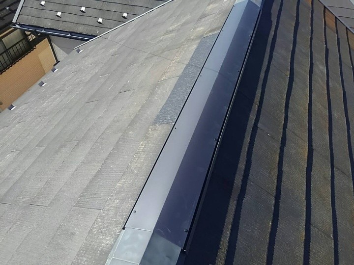 コロニアルクァッドを用いた一部屋根葺き替え工事を施工した建物