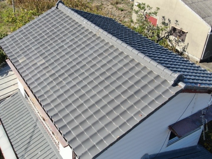 瓦屋根葺き直し工事した外観