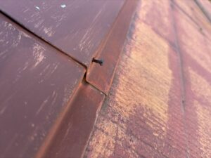棟板金の鉄くぎ
