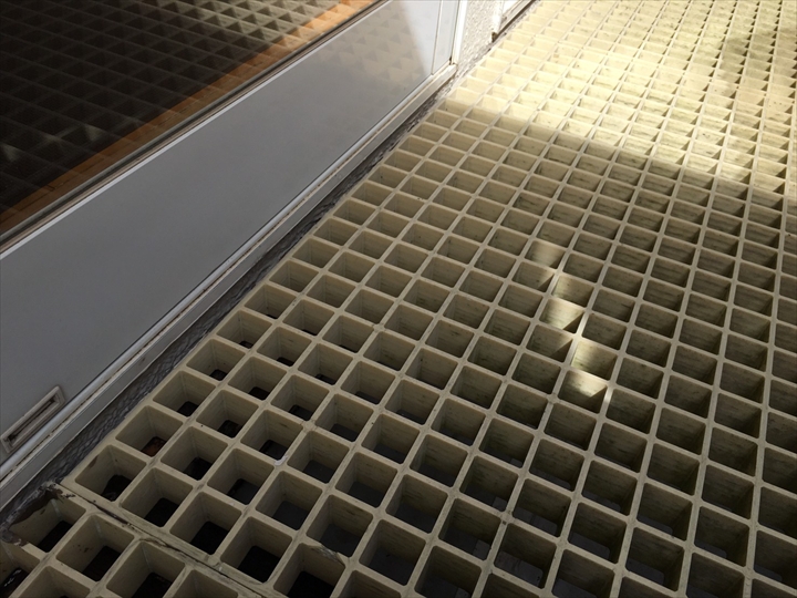 グレーチングで塞がれておりました