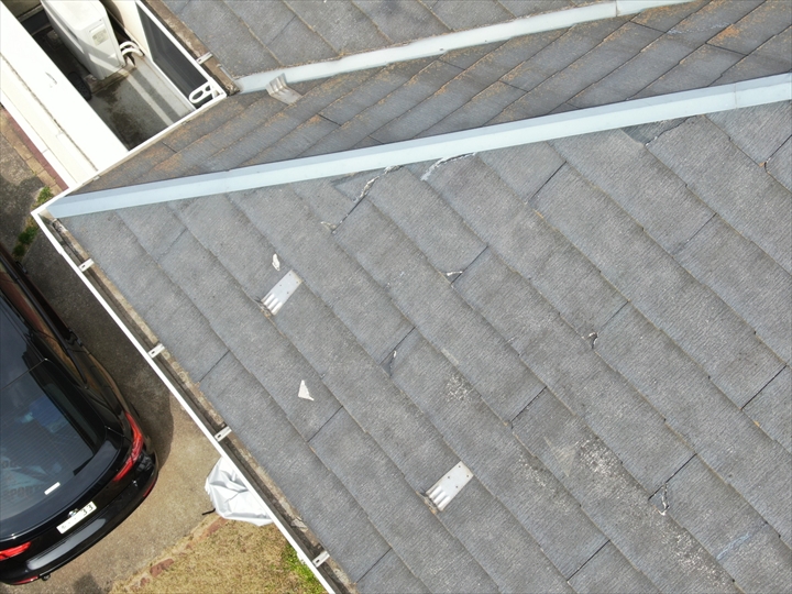 ひび割れ、欠けが生じておりました