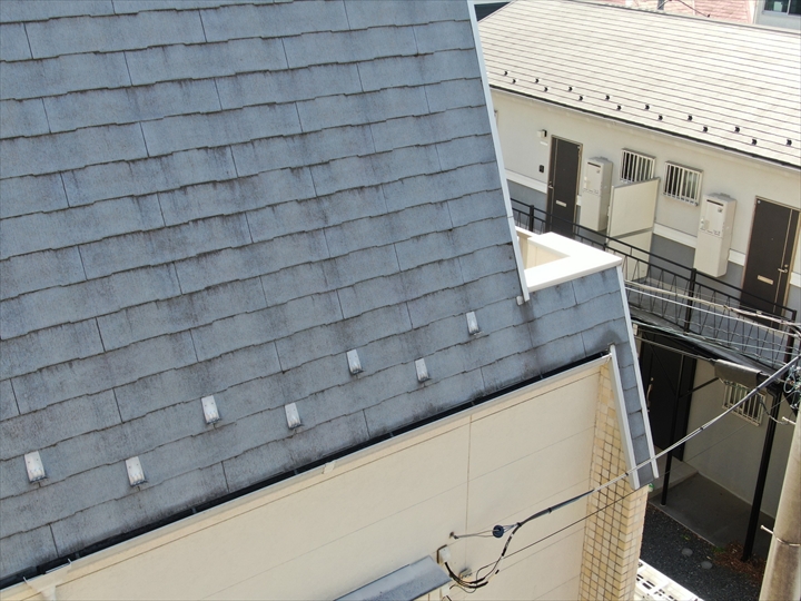 笠木との取り合い部分