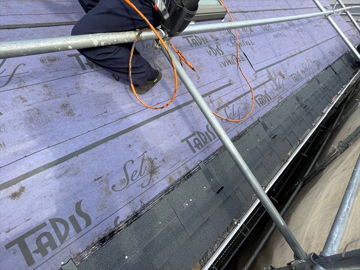 本体の設置を行っていきます