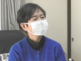 インタビュー中のT様