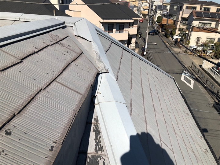 一部棟の納めが変になっていました